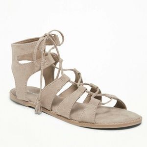 Old Navy Lace Up Gladiator Sandals Taupe NWT sz 7